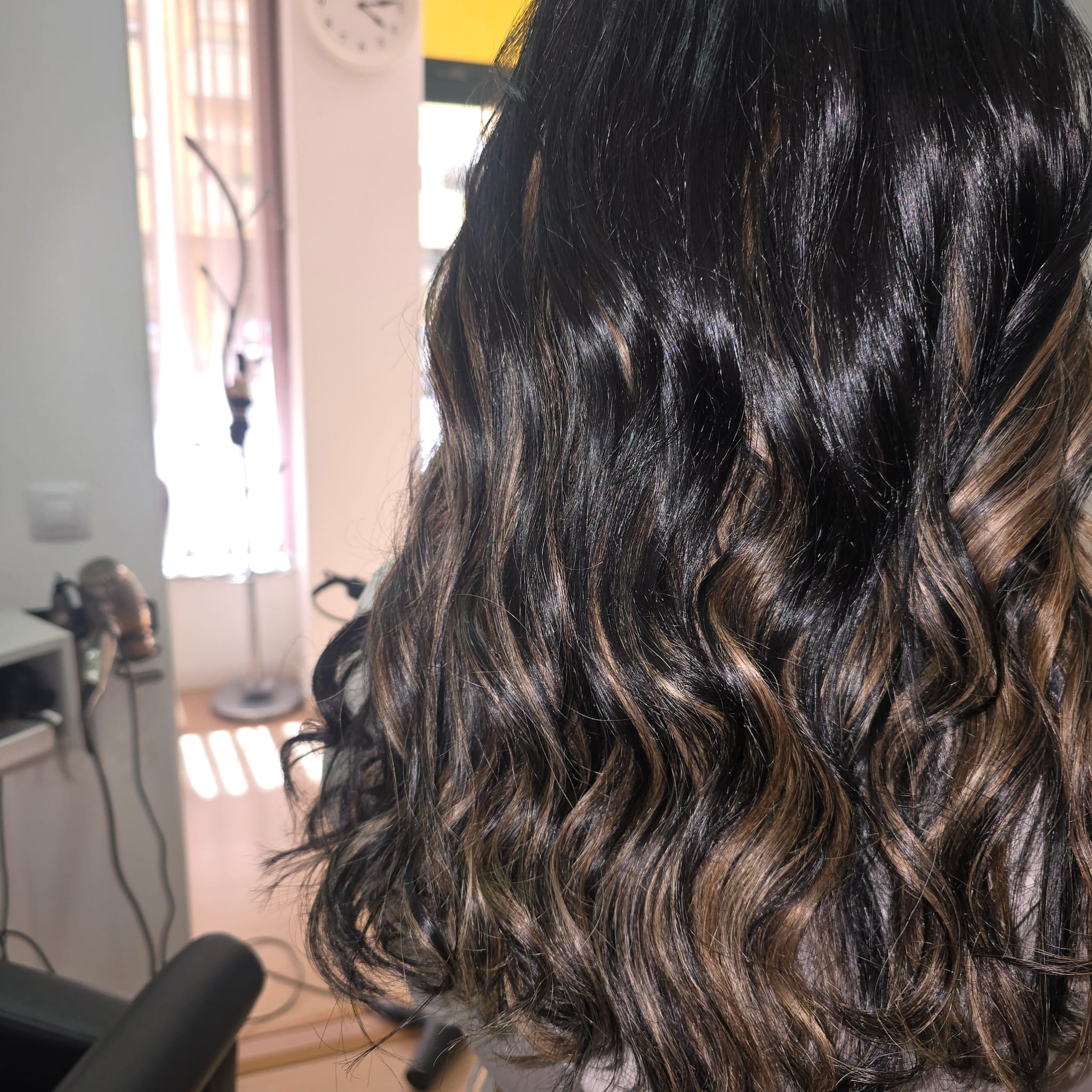 Depois — resultado com ondas